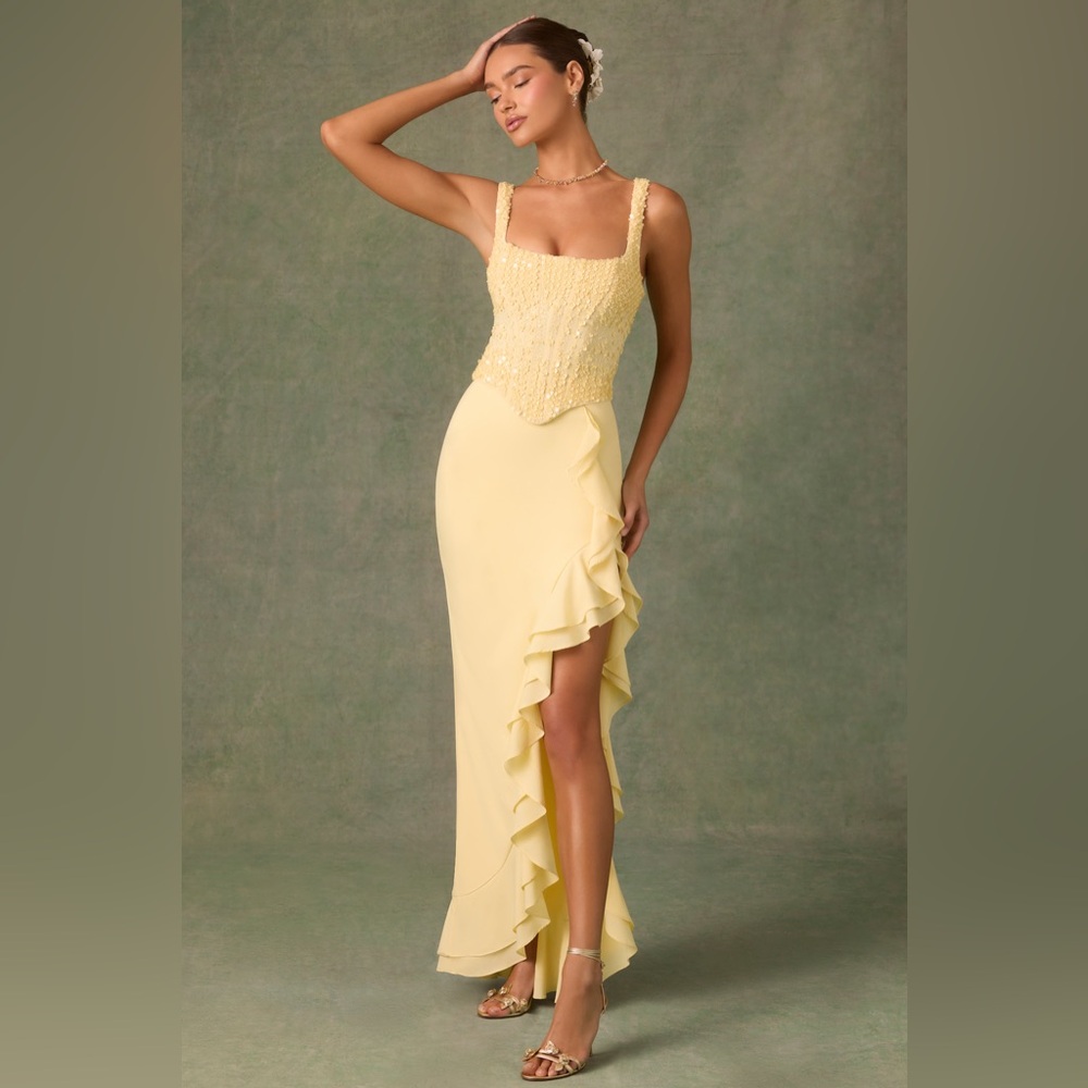 Oh Polly Embellished Ruffle-Trim Corset Gown in Yellow. Size 2